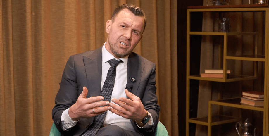 Андрей Онистрат о языке и окончании войны