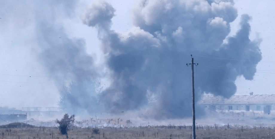 взрывы в Джанкое сегодня, взрывы в Крыму, крымчане слышали взрывы, саперы, взрывы на севере Крыма