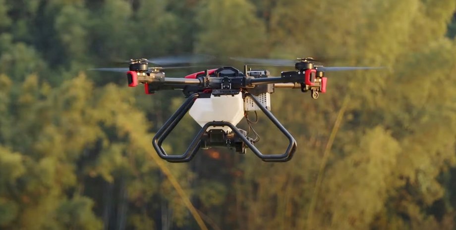 дрон, безпілотник, квадрокоптер, XAG P100