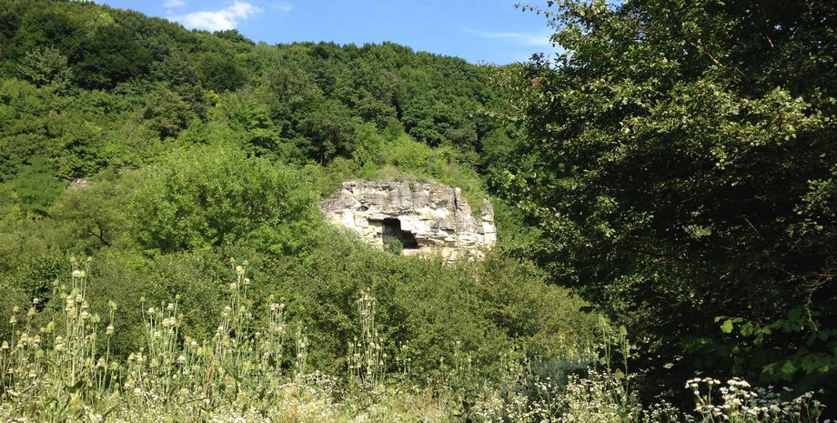 залучанские пещеры, спелеология