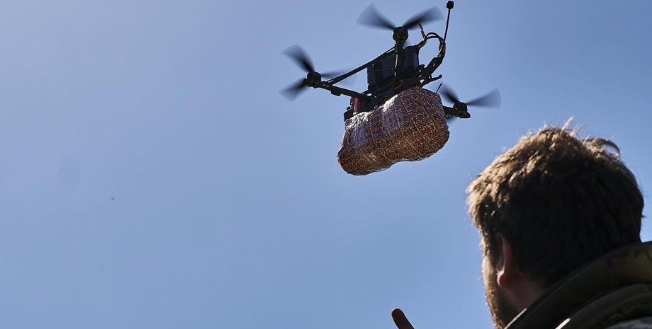 у ДПСУ показали незвичну доставку пасок