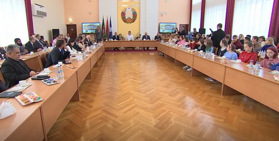 Зустріч з українськими дітьми в Білорусі Білорусь, діти, українці, депортація, фото