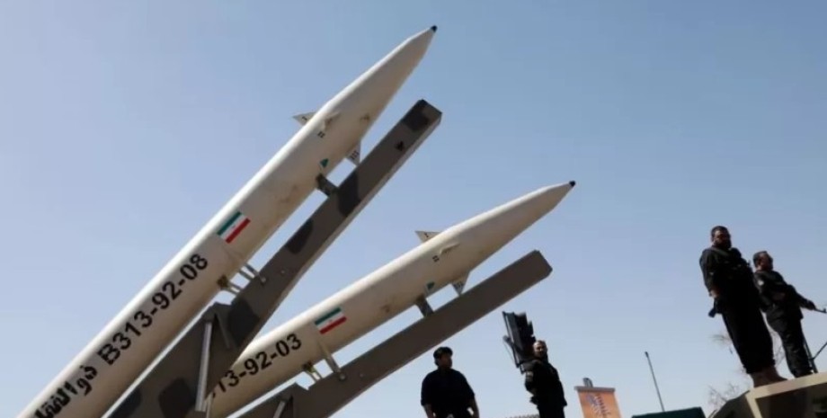 Передача Ираном баллистических ракет России