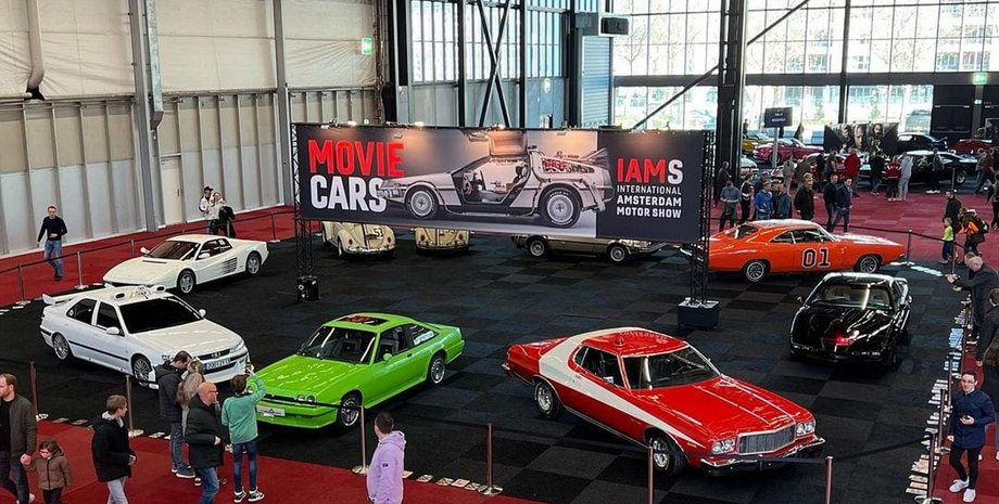 Авто, Автомобили, Коллекция авто, Movie Cars Central, Париж, Фильмы, Авто из фильмов, Фото