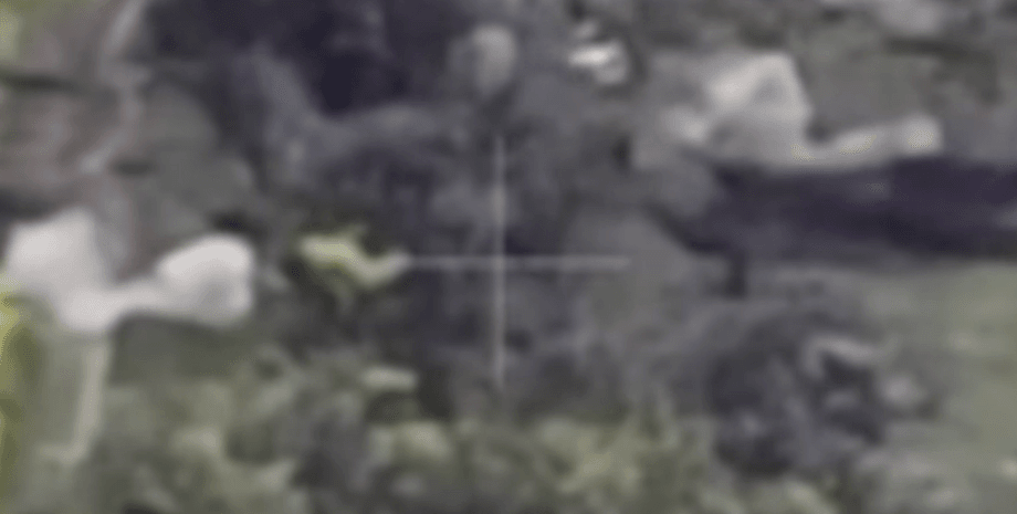 взрывы, дрон