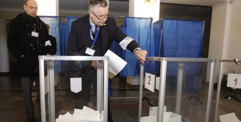 Выборы 2010 года / Фото из открытого источника