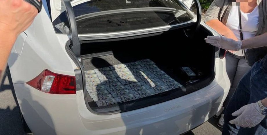 Заступницю прокурора Запорізької області викрили на хабарі