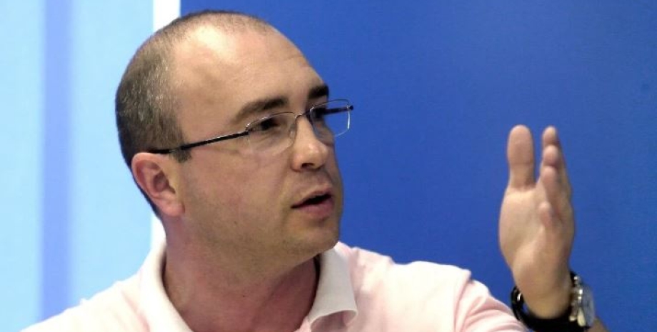Александр Лиев, Минобороны, чиновник, увольнение, скандал