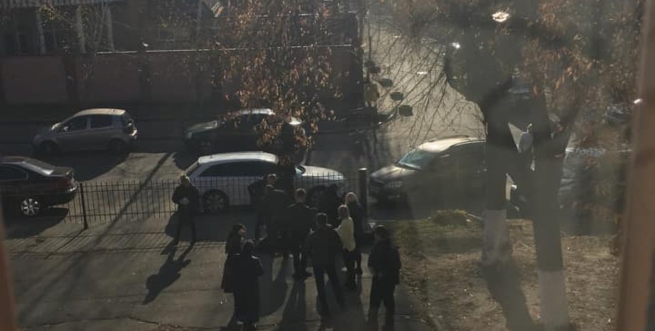 суд, Київ, стрілянина у Києві, стрілянина під судом