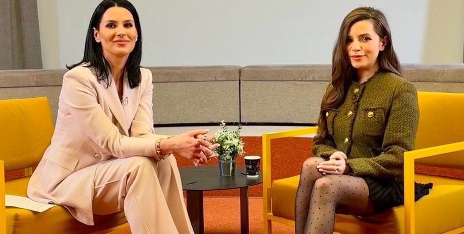 Кристина Соловий и Маша Ефросинина