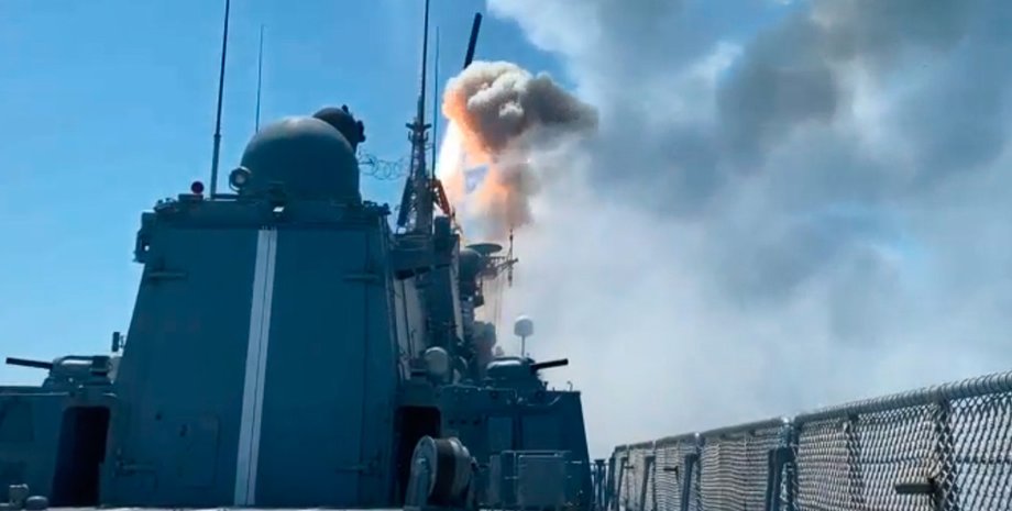 пуски ракет, пуск калібру, ракета калібр, чорне море, запуск ракет