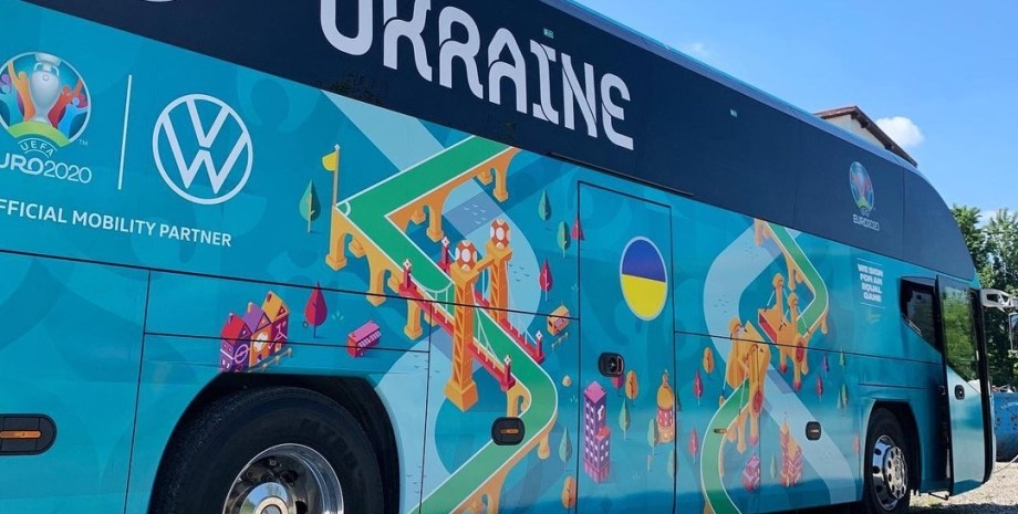 Автобус збірної України