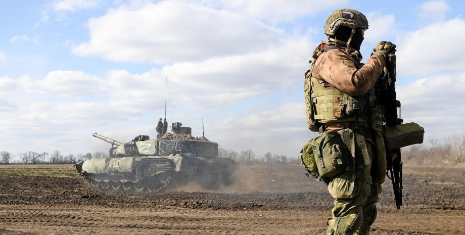 Чому ворог успішно просувається, а ЗСУ не можуть його зупинити, хоча раніше в ни...