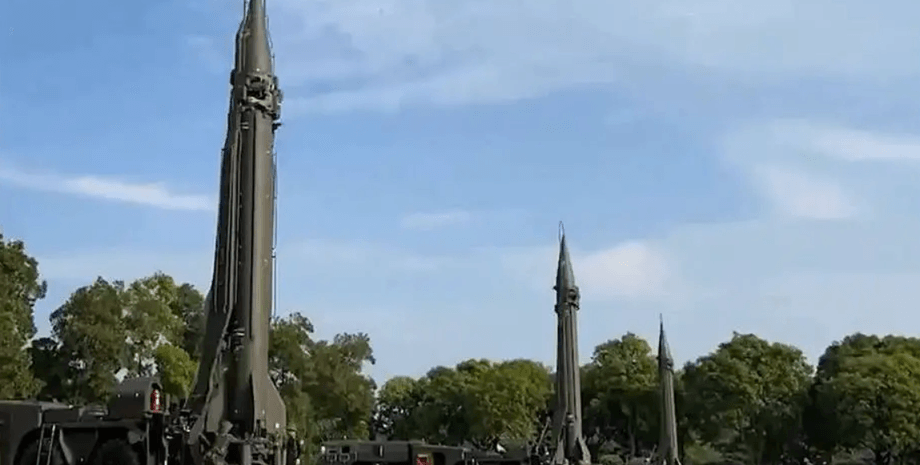 балістичні ракети