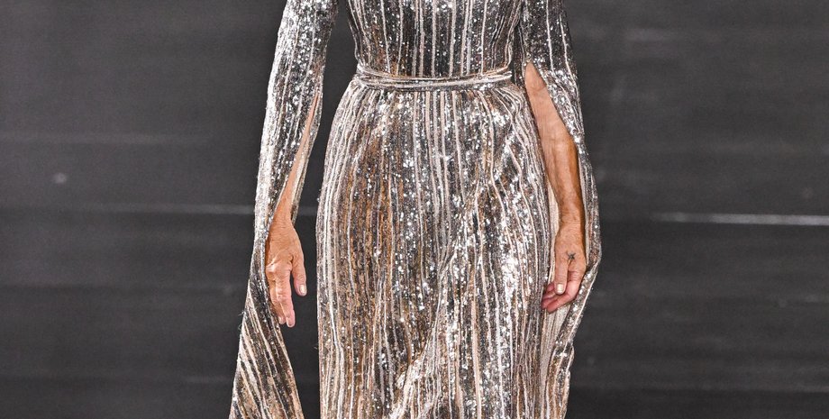 Хелен Миррен, подиум, Париж