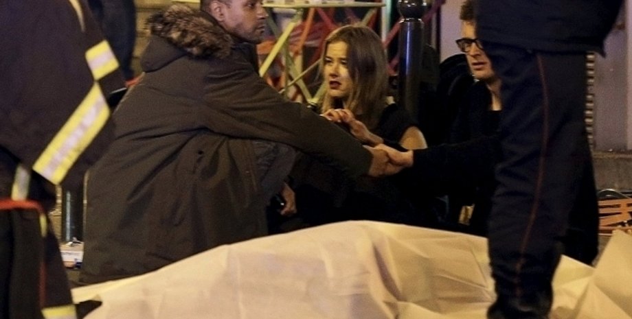 Последствия терактов в Париже / Фото: REUTERS