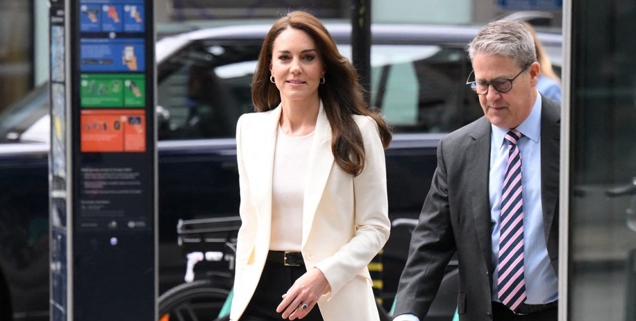 Кейт Миддлтон Кейт Миддлтон, пиджаки, как носить пиджак зимой, тренды зимы 2023, модные пиджаки на зиму 2023, королева летиция