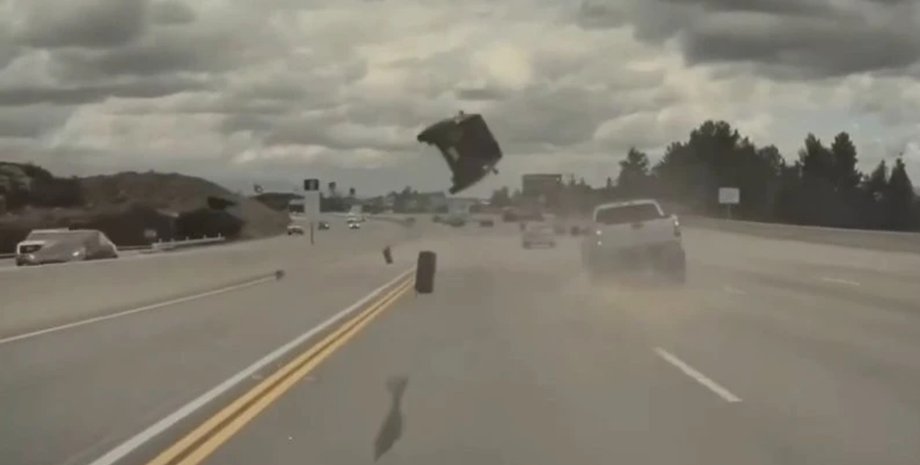 Авария, ДТП, дорога, трасс, шоссе, колосо, автомобиль, движение