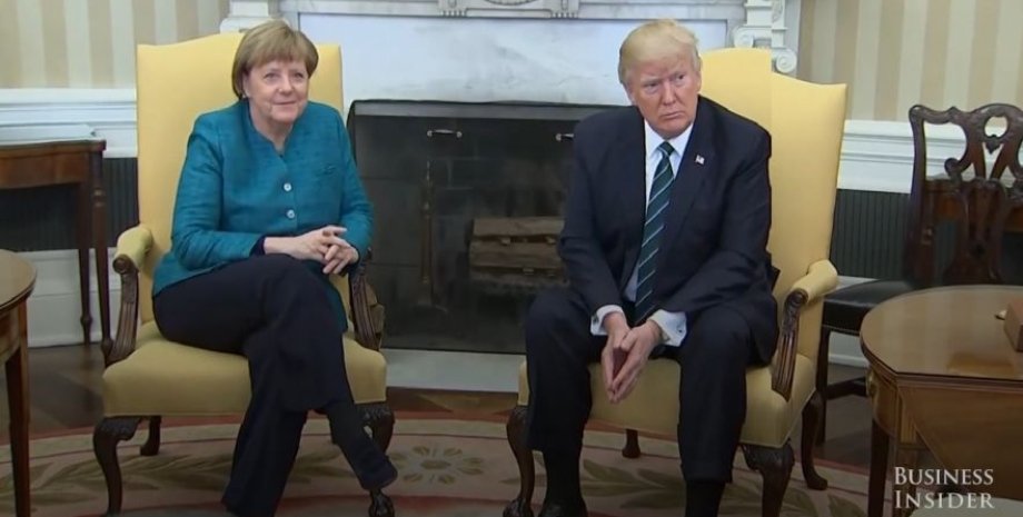 Ангела Меркель и Дональд Трамп / Скриншот видео