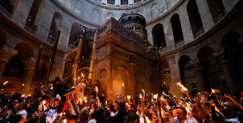 раскопки , храм, император Валент, раскопки храма Гроба Господня, храм Гроба Господня, раскопки в Израиле, 30 сребренников, раскопки, храм гроба господня, монетный клад