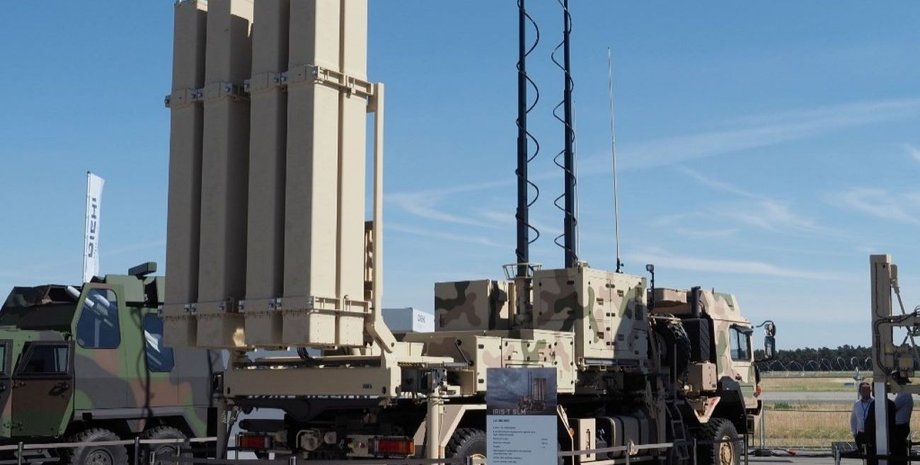 IRIS-T, пво, украина