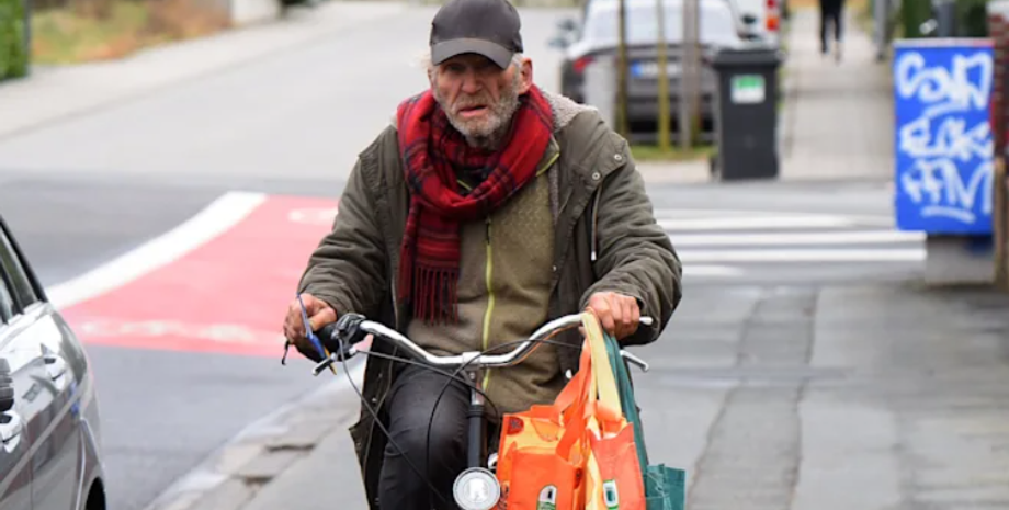Мільйонера плутають з жебраком, багатство, статки, нерухомість, житло, курйози, Німеччина, фото