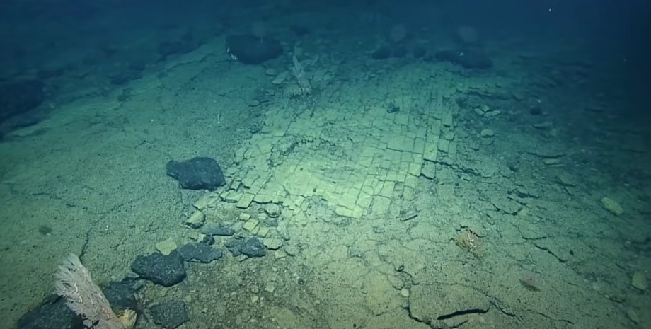 цегляна дорога, тихий океан