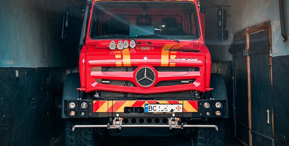 Mercedes, Mercedes-Benz, Mercedes-Benz Unimog, Пожарная машина, Вездеход, Грузовик, Украина, Фото