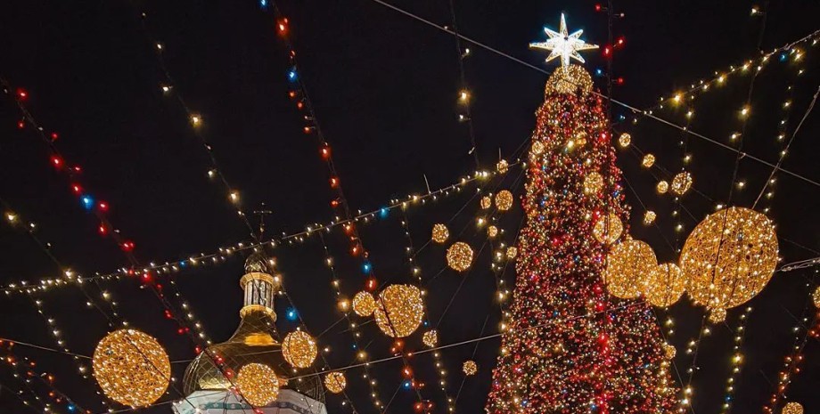 Рождественская елка в Киеве елка, Киев, Софийская площадь, рождественская елка, новогодняя елка, Софийская площадь