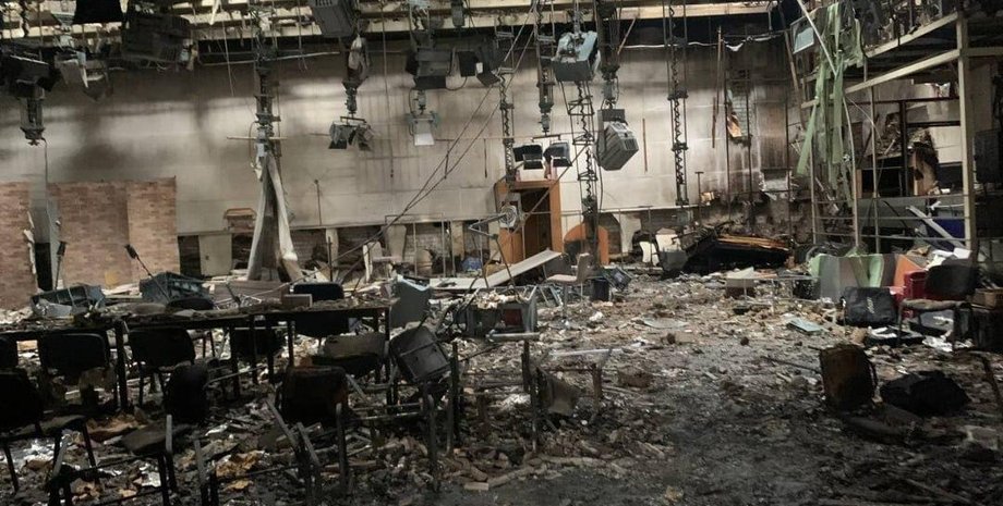 Удар РФ по Дніпру: як "Шахеди" потрощили редакцію "Суспільного" (фото, відео)