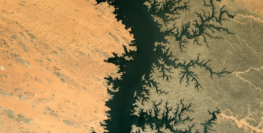 озеро насер, озеро