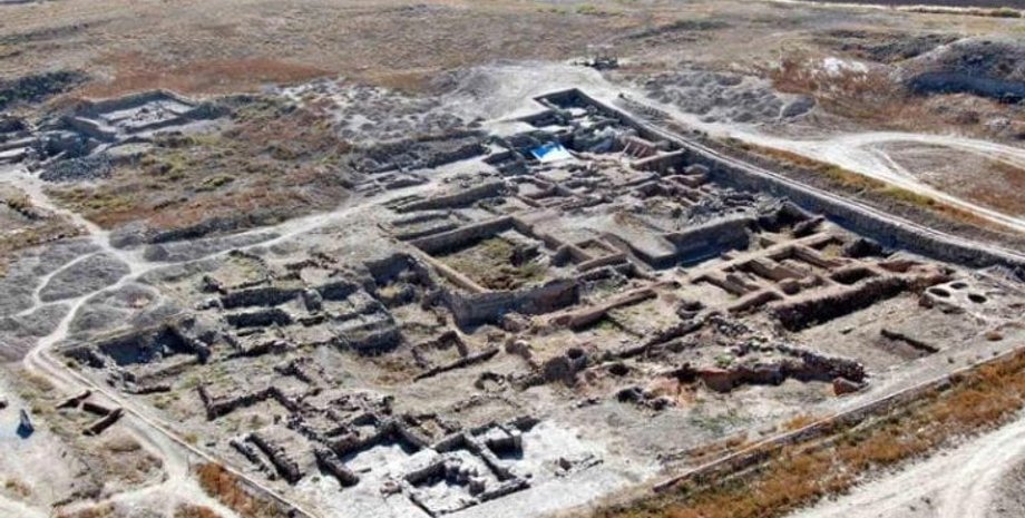 Кюльтепе, ассирийцы, табличка, золото, компания, бизнес, запись, торговля, коммерция, сделка, город, археология, археологи, археологи, раскопки, Анатолия