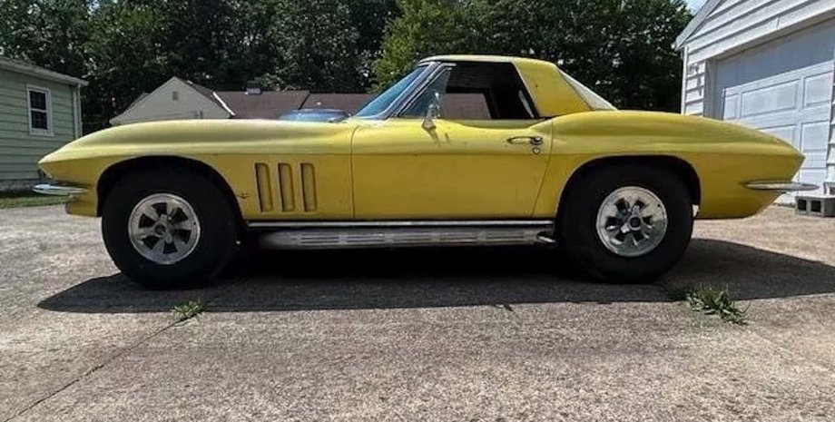 Chevrolet Corvette, Chevrolet Corvette 1965 года, Chevrolet Corvette Stingray