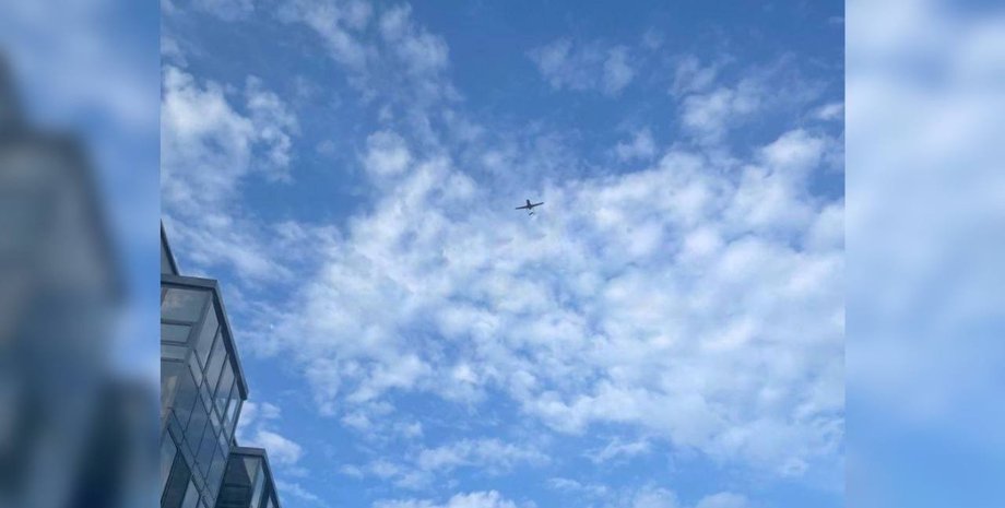 Беспилотник в небе над Россией