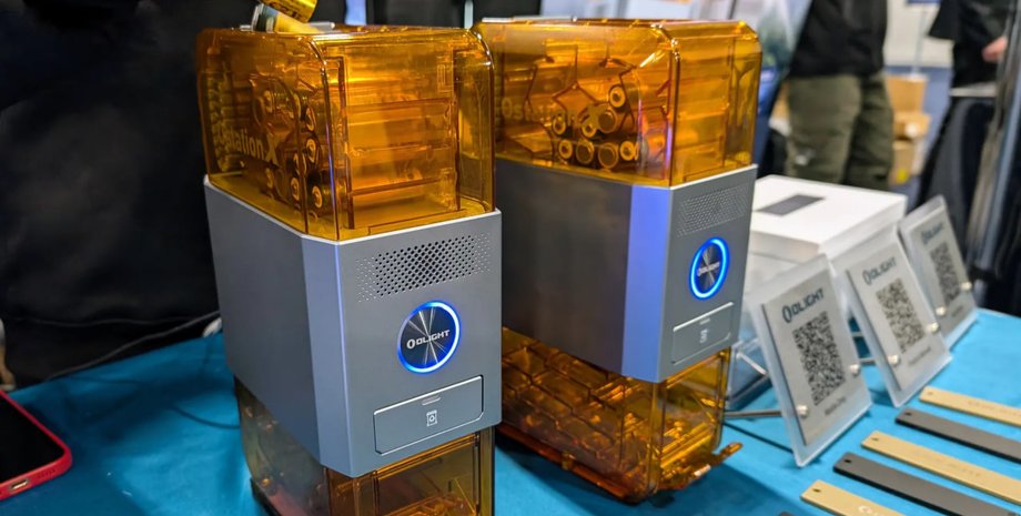 Ostation X, зарядное устройство, фото