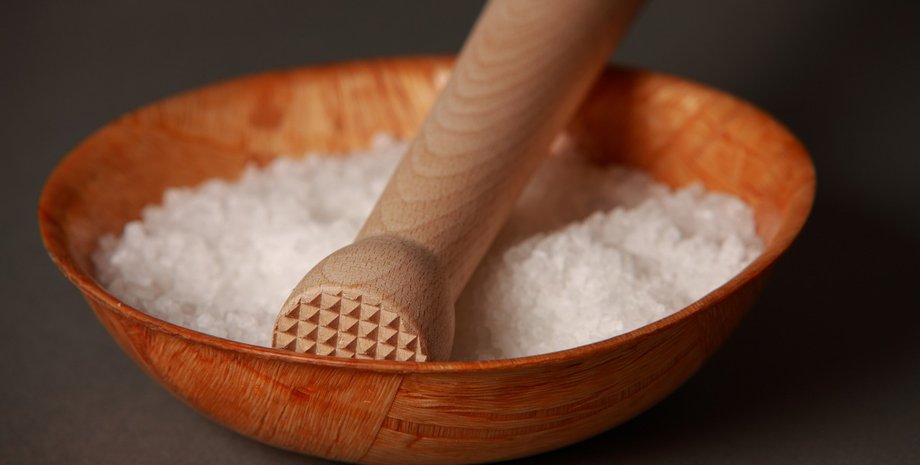 соль, миска соли, влажный воздух, конденсат