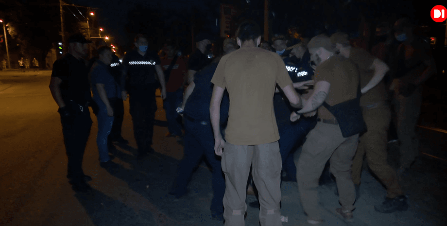 муниципальный совет избила журналиста