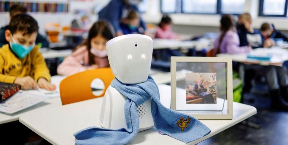 Робот, школа