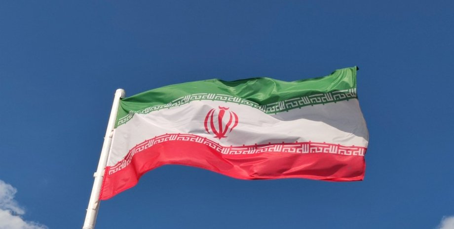 Флаг Ирана, фото