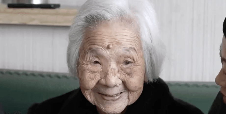 101-летняя женщина из Китая рассказала о своем образе жизни 101-летняя жительница Китая рассказала о своем привычном распорядке дня