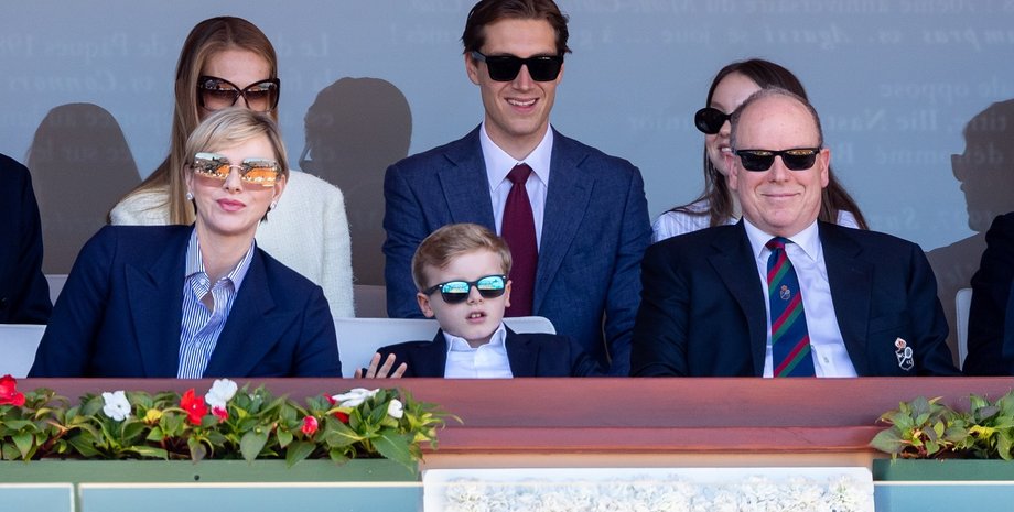 княгиня Шарлен, князь Альбер, принц Жак, монако