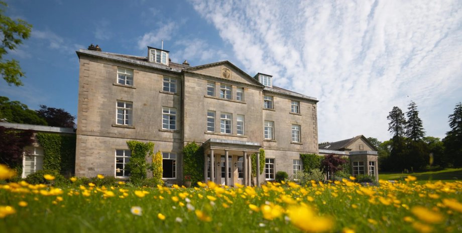 замок, клиника, криптовалюта, Castle Craig