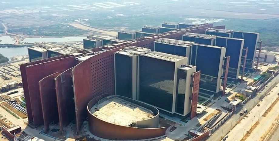Самое большое в мире офисное здание, новый рекорд, Индия, достижения, интересные проекты