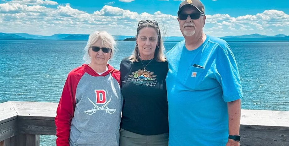 Победительница лотереи, лотерея, лотерейный билет, приз, деньги, сорвала джекпот, комбинация чисел, Powerball,