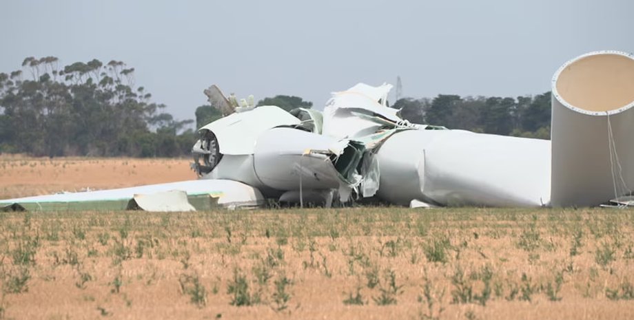 Ветряная турбина, поломка, Австралия, фото