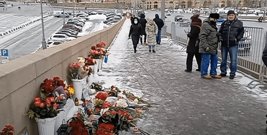 квіти, нємців міст, меморіал, Борис Нємцов