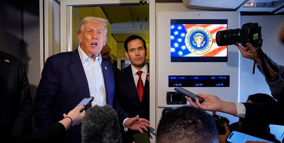 Маршрут кортежа Трампа пришлось изменить из-за "подозрительного предмета" Дональд Трамп