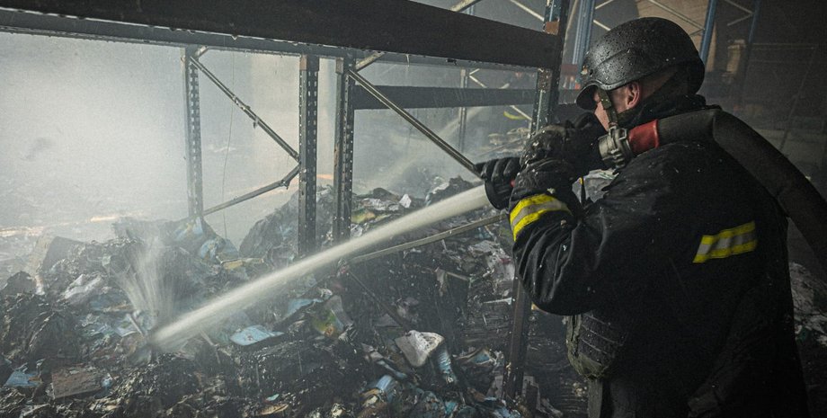 пожежа, російський обстріл, фактор друк, харків