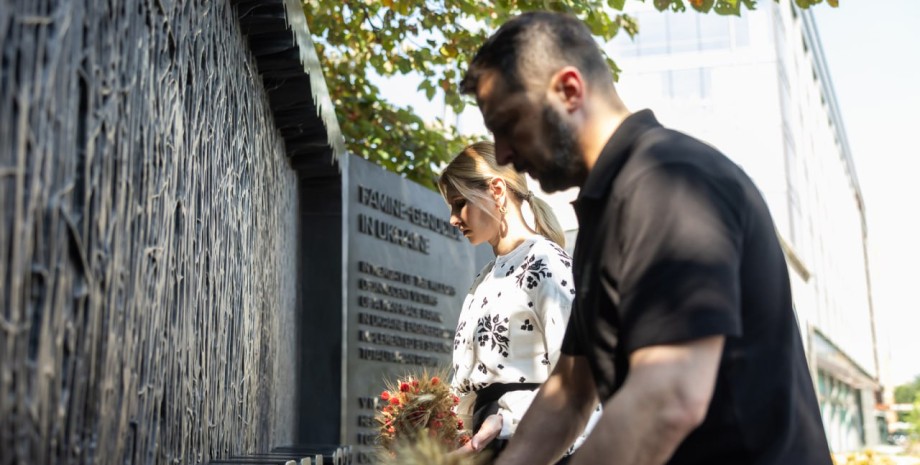 Володимир та Олена Зеленські Володимир та Олена Зеленські