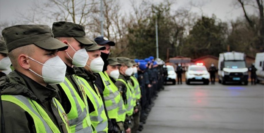 полиция, карантин на пасху